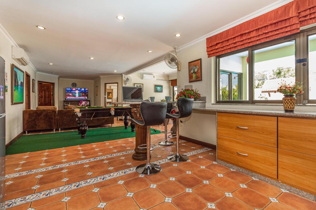 Viewbor Villa - Pattaya Holiday House Walking Street 4 Bedrooms Esterno foto